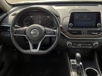 2022 Nissan Altima 2.5 Platinum