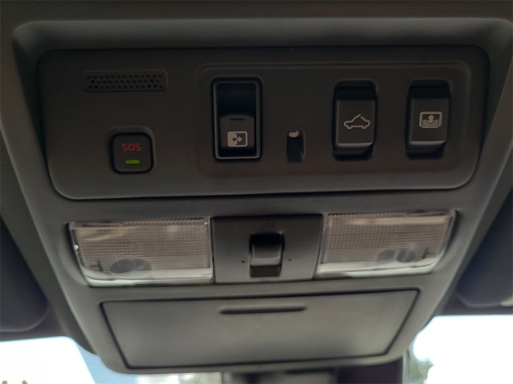 2024 Nissan Titan Platinum Reserve