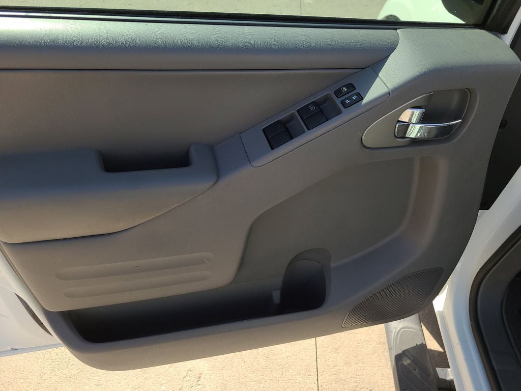 2017 Nissan Frontier SL