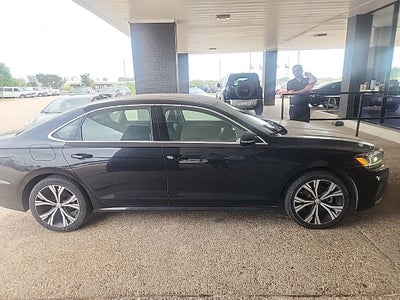 2021 Volkswagen Passat 2.0T SE