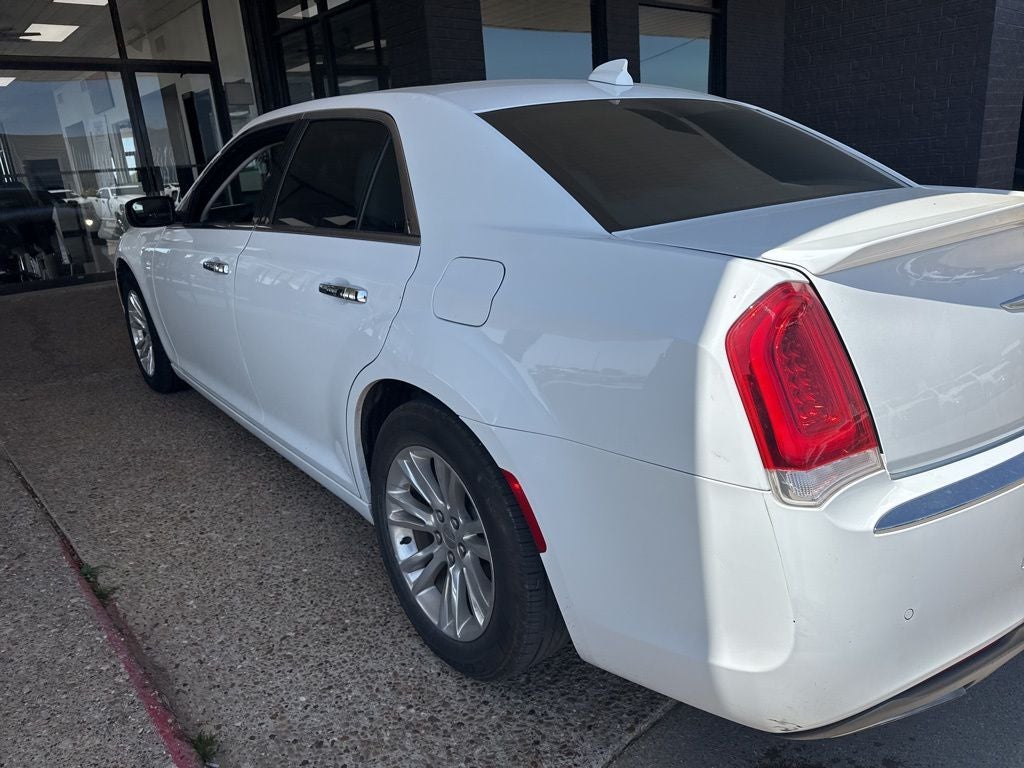 2016 Chrysler 300 C