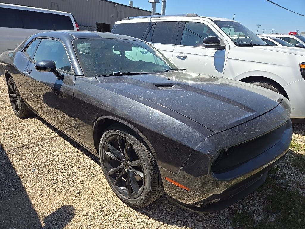 2016 Dodge Challenger SXT