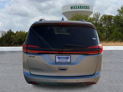 2021 Chrysler Pacifica Touring