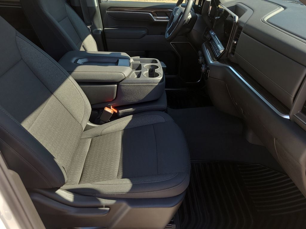 2026 Chevrolet Silverado 1500 LT LT1