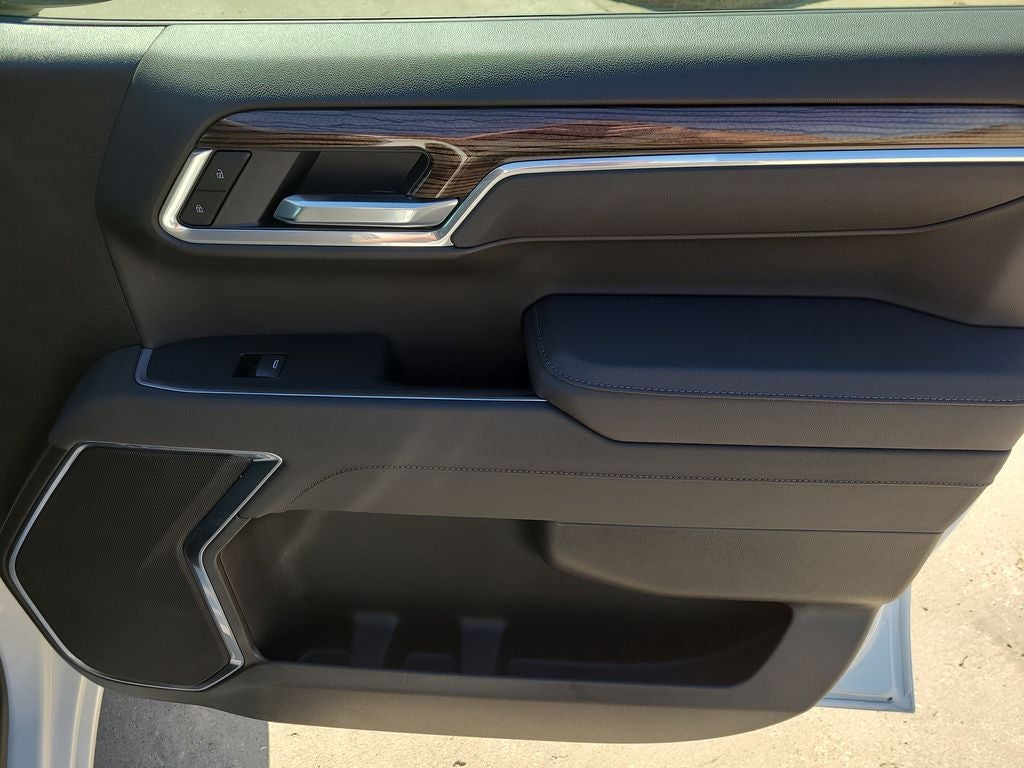 2026 Chevrolet Silverado 1500 LT LT1