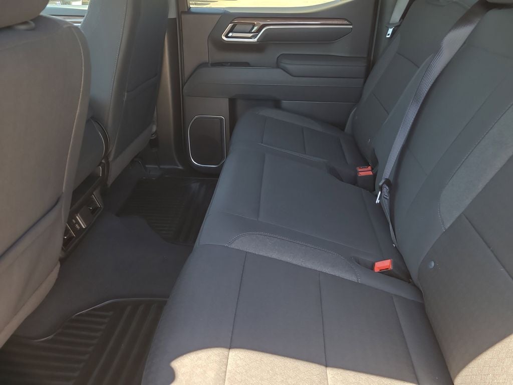 2026 Chevrolet Silverado 1500 LT LT1