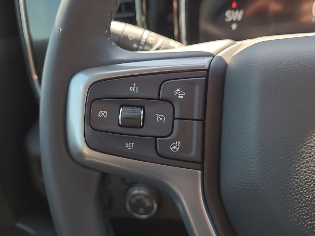 2026 Chevrolet Silverado 1500 LT LT1