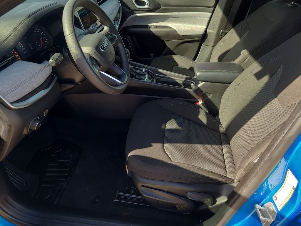 2023 Jeep Compass Sport