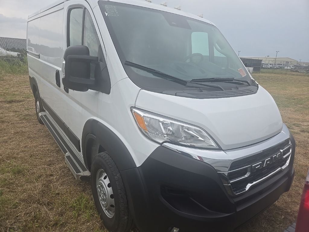 2025 RAM ProMaster 2500 Base
