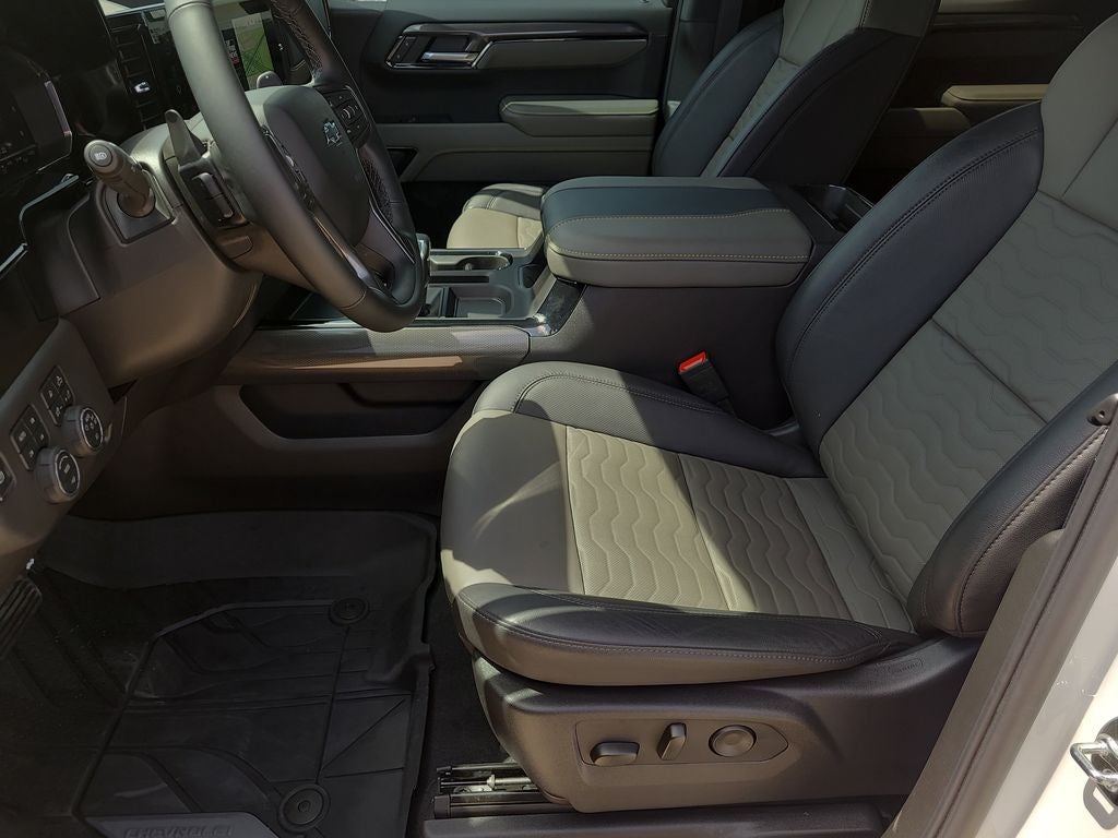 2025 Chevrolet Silverado 1500 ZR2