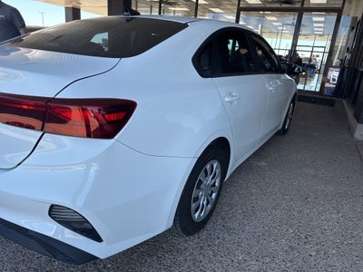 2022 Kia Forte FE
