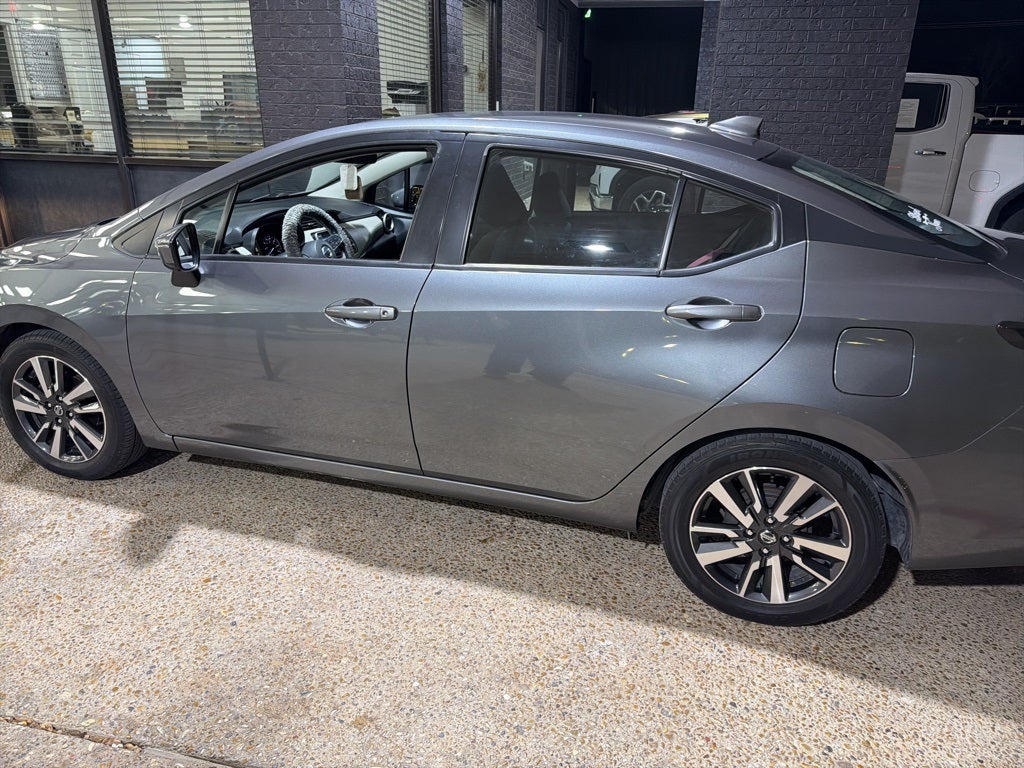 2021 Nissan Versa 1.6 SV