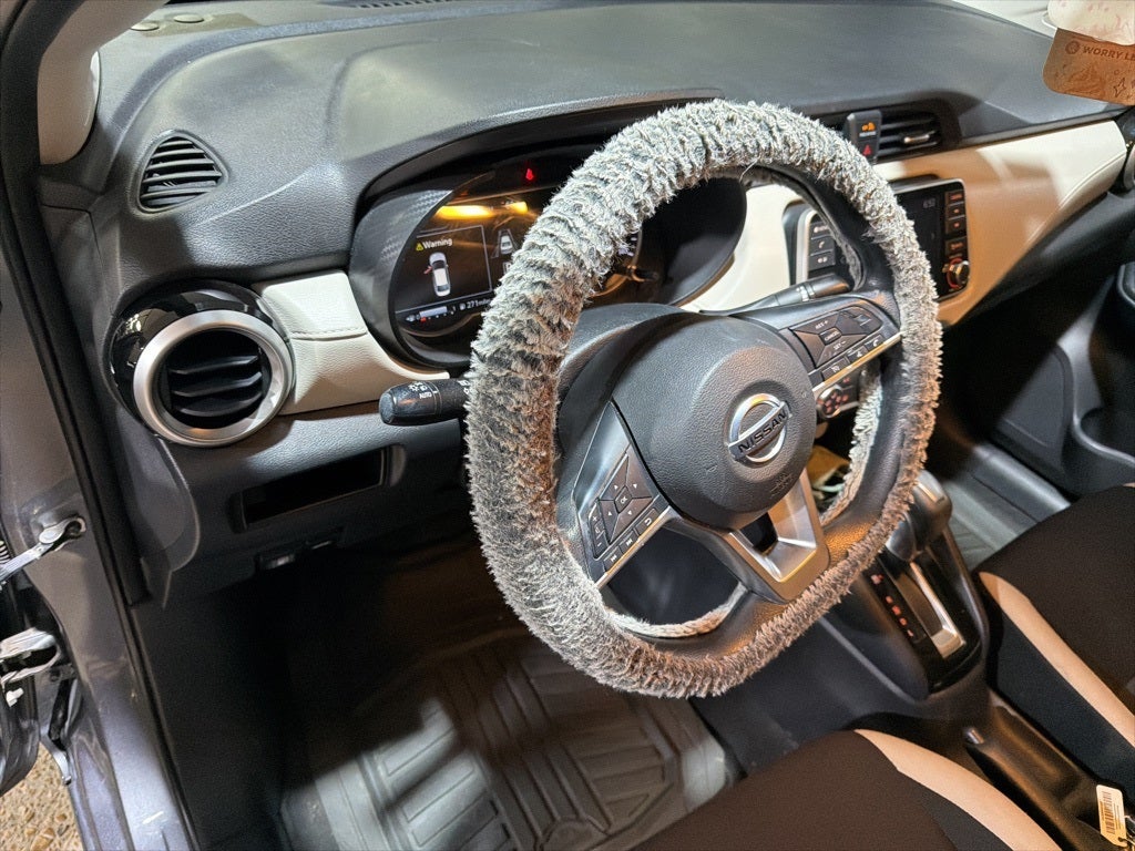 2021 Nissan Versa 1.6 SV