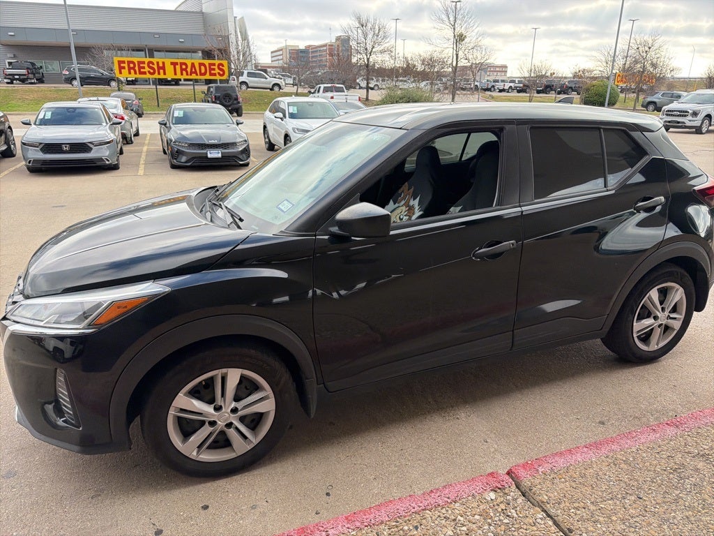 2022 Nissan Kicks S