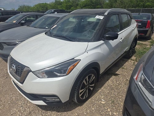 2019 Nissan Kicks SR