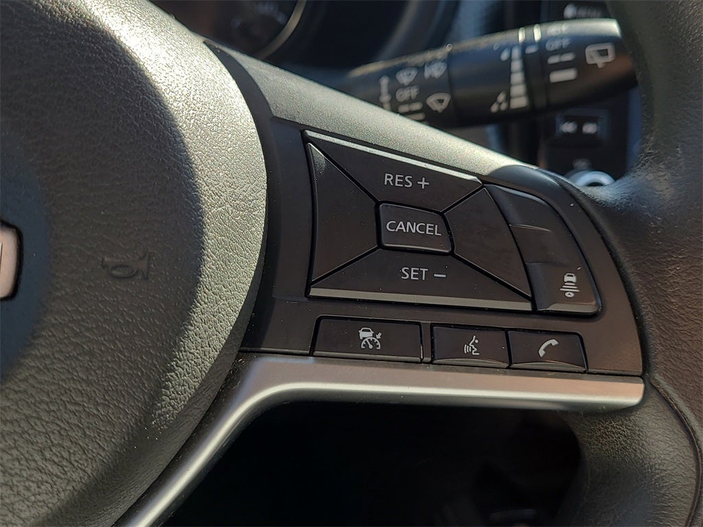 2022 Nissan Kicks SV