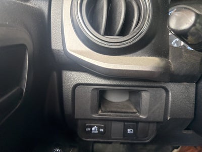 2018 Toyota Tacoma SR5 V6