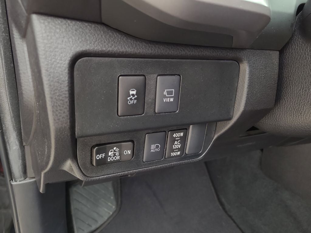 2023 Toyota Tacoma Limited V6