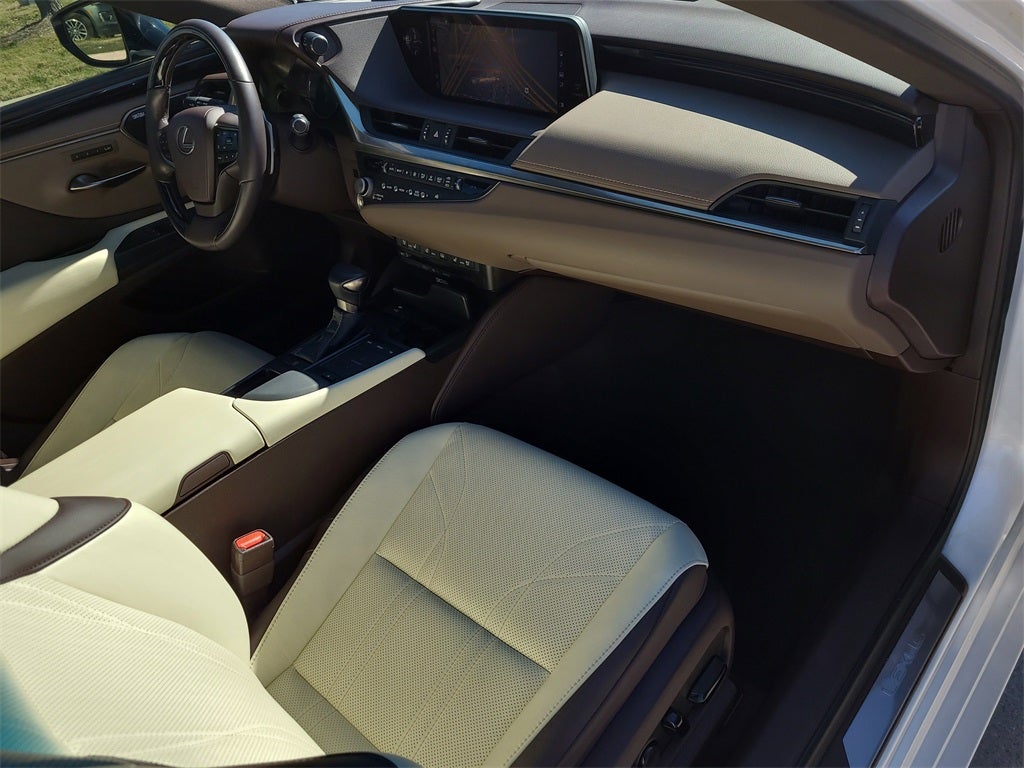 2021 Lexus ES 350 Ultra Luxury