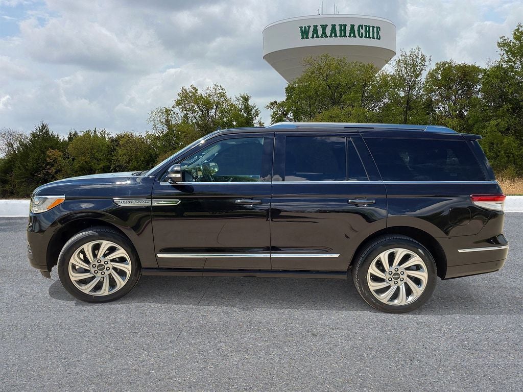 2024 Lincoln Navigator Reserve