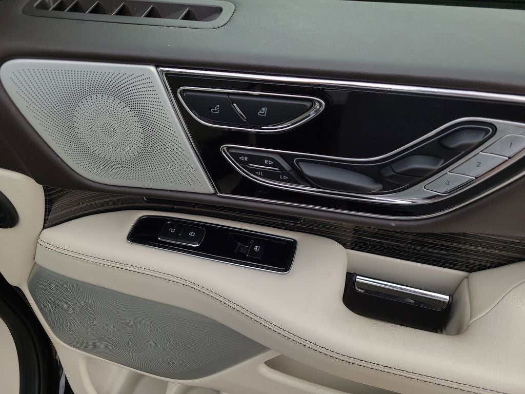 2024 Lincoln Navigator L Black Label