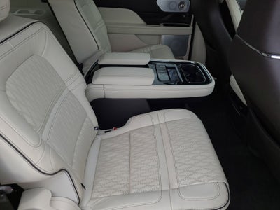 2024 Lincoln Navigator L Black Label