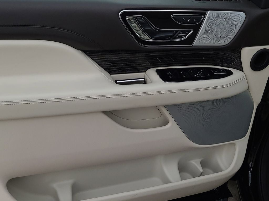 2024 Lincoln Navigator L Black Label