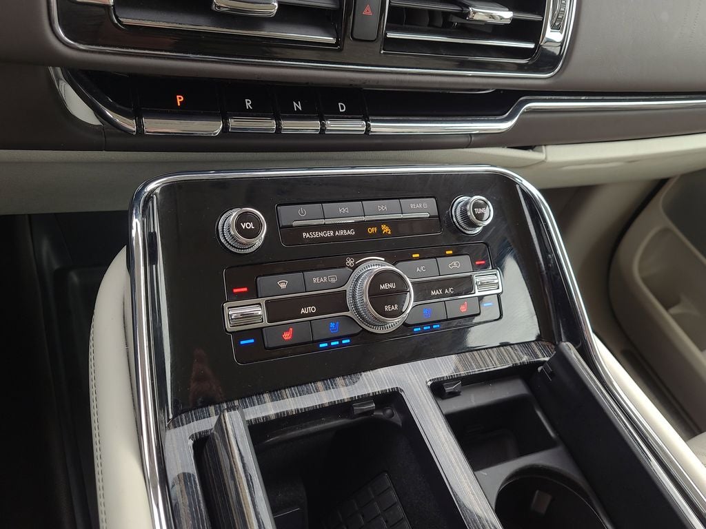 2024 Lincoln Navigator L Black Label
