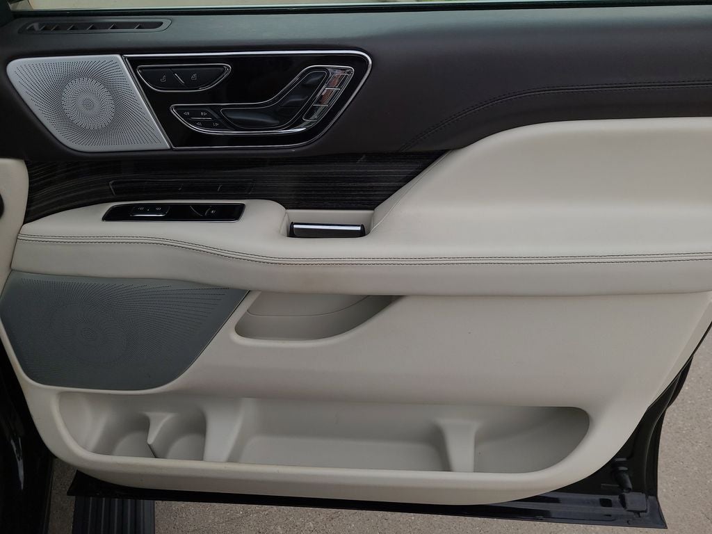 2024 Lincoln Navigator L Black Label