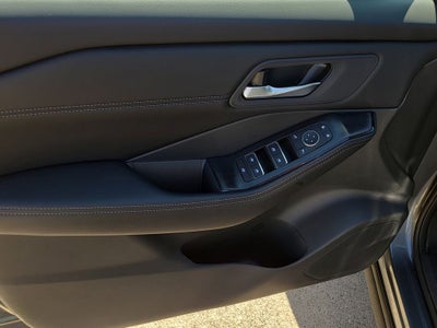 2026 Nissan Rogue SL