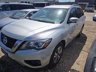 2020 Nissan Pathfinder SL