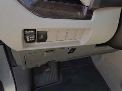 2020 Toyota Sienna XLE
