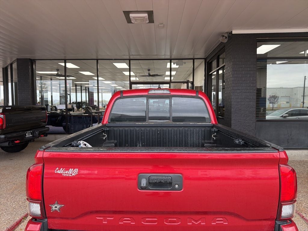 2018 Toyota Tacoma SR
