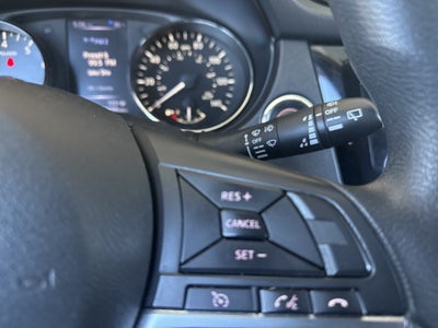 2017 Nissan Rogue Sport SV