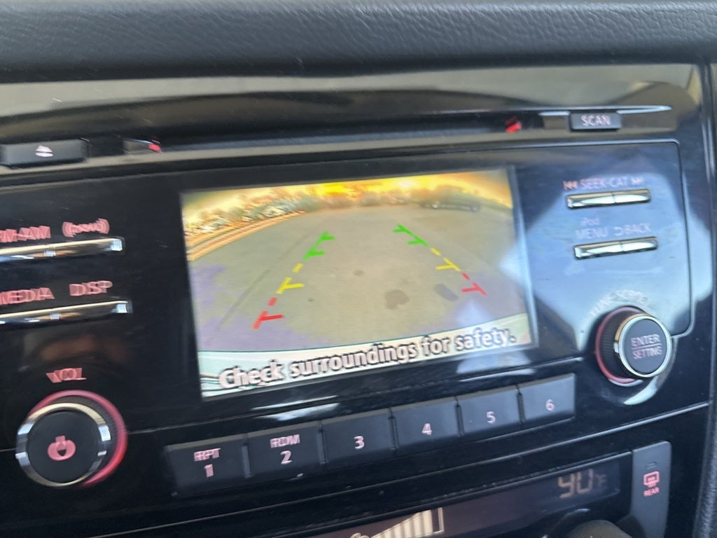 2017 Nissan Rogue Sport SV