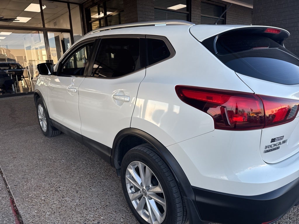 2017 Nissan Rogue Sport SV