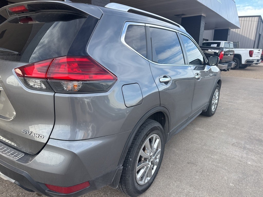 2017 Nissan Rogue SV