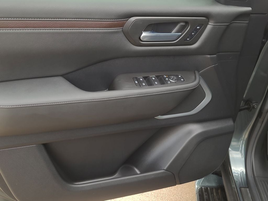 2025 Nissan Armada Platinum Reserve