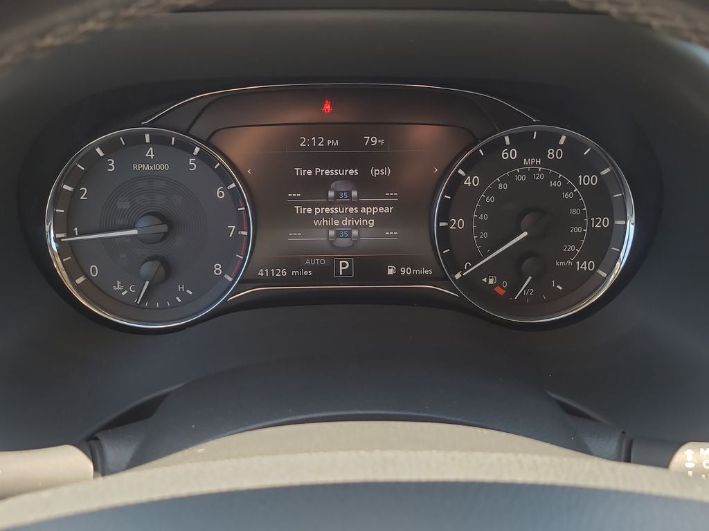 2024 INFINITI QX80 LUXE