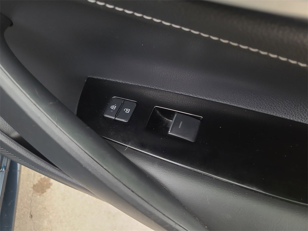 2020 Toyota Corolla Hatchback SE