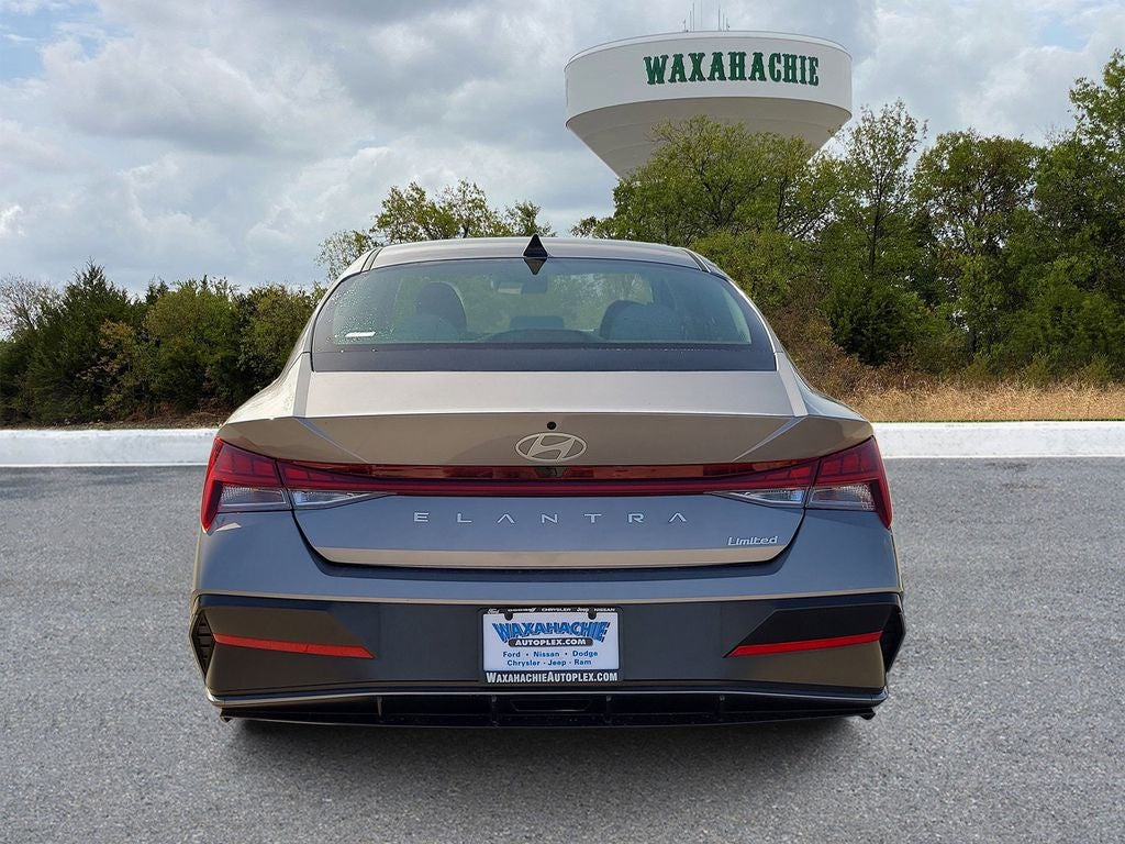 2025 Hyundai Elantra Limited