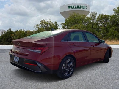 2025 Hyundai Elantra Limited