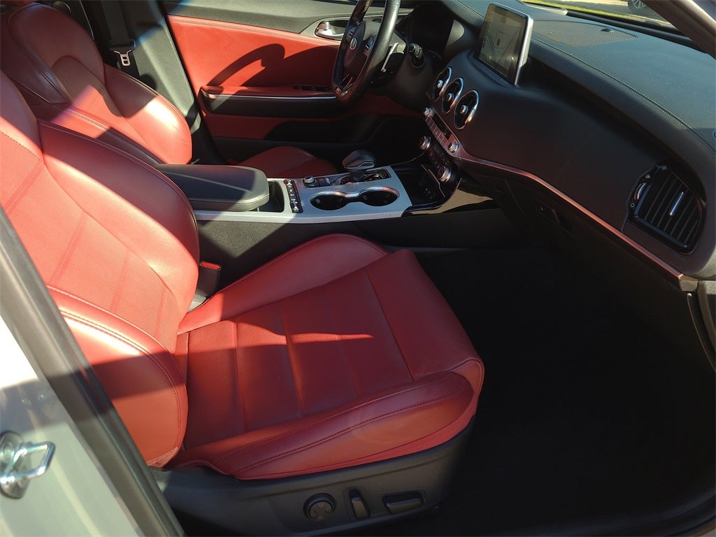 2021 Kia Stinger GT2