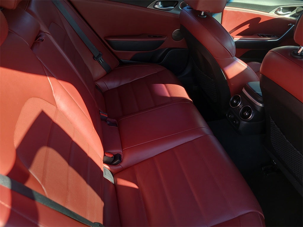 2021 Kia Stinger GT2