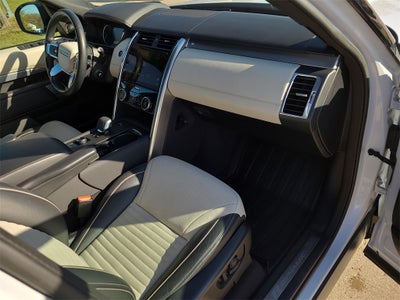 2023 Land Rover Discovery S R-Dynamic