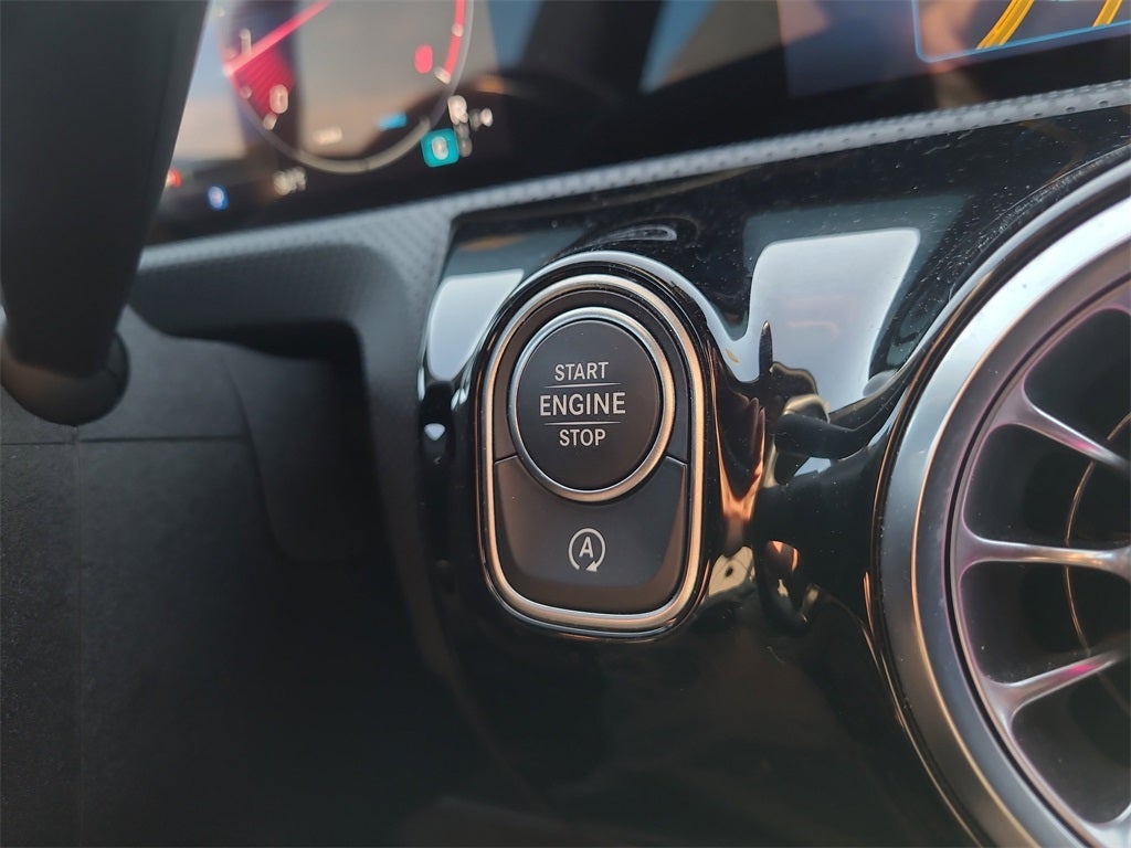 2025 Mercedes-Benz CLA CLA 250 4MATIC®